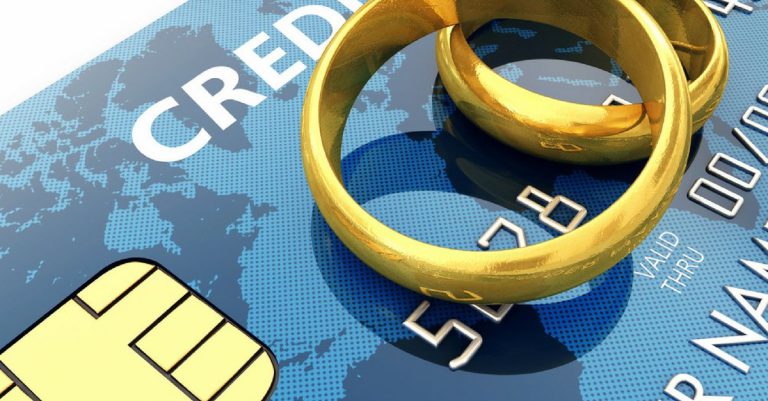 What Happens to Debt When You Divorce?