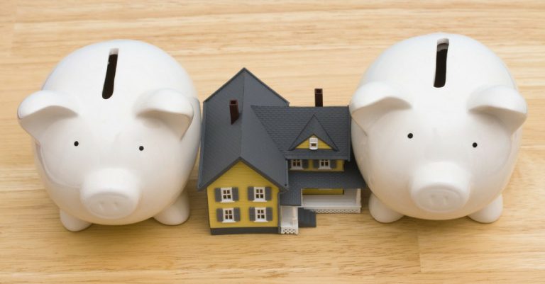 Should You Use a Second Mortgage to Consolidate Debt?